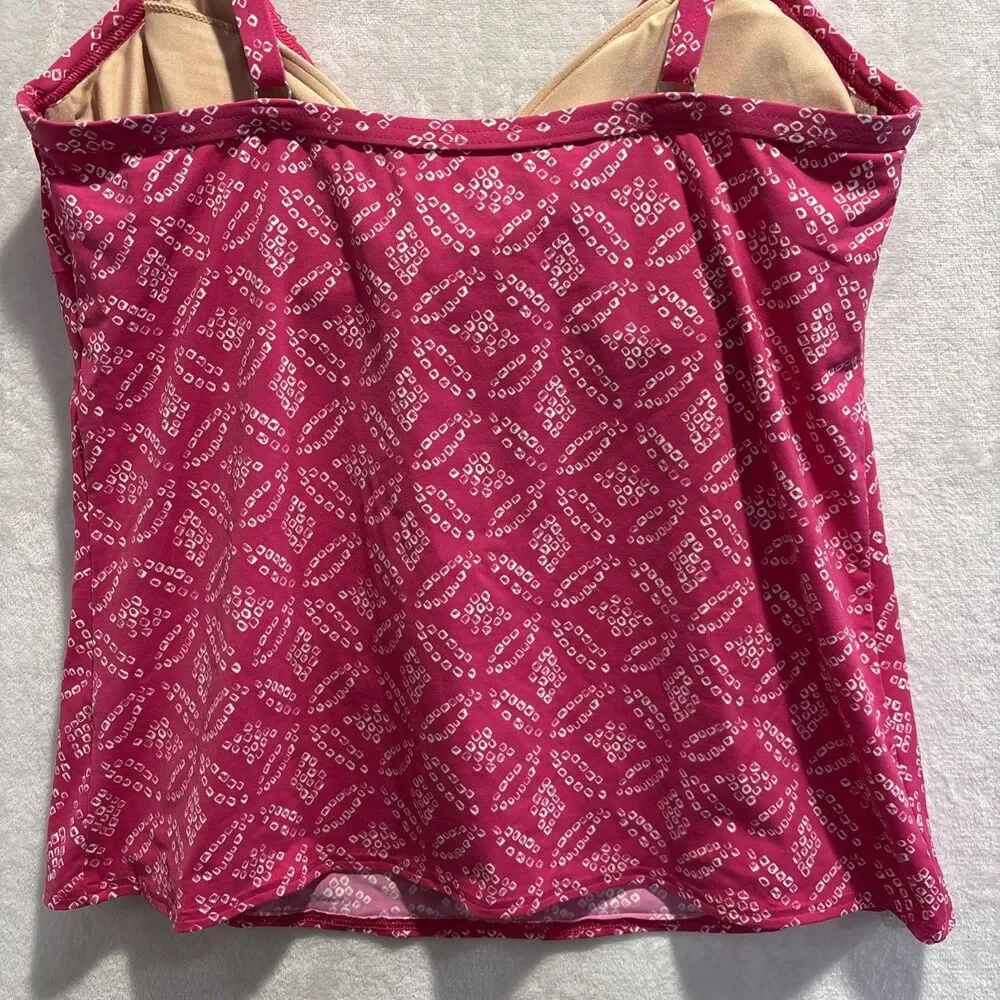 Lands' End Swimwear Tankini Top Women's 12 Pink Underwire Built-In Bra Twist